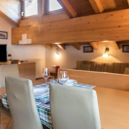 Lägenhet Zenith - Casa Azzurra Mansarda